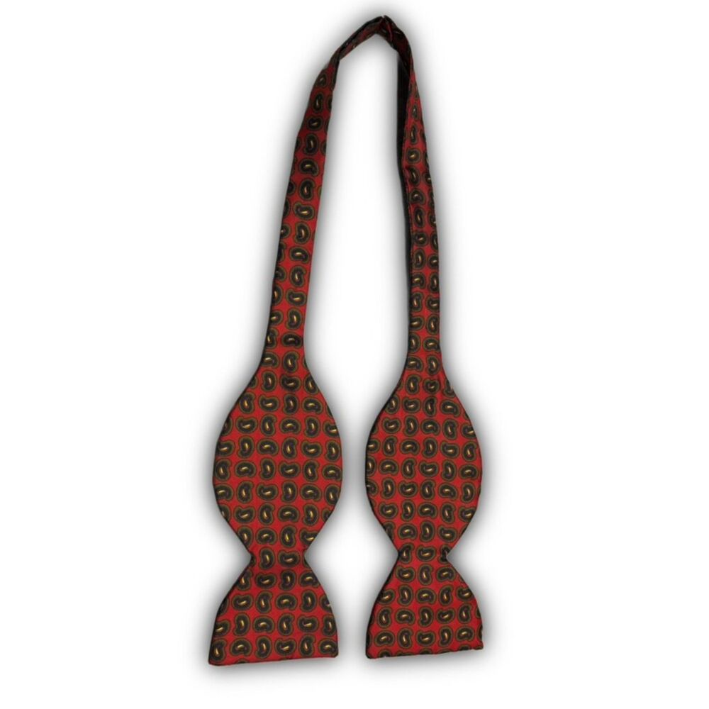 Vintage Red Paisley Bow Tie